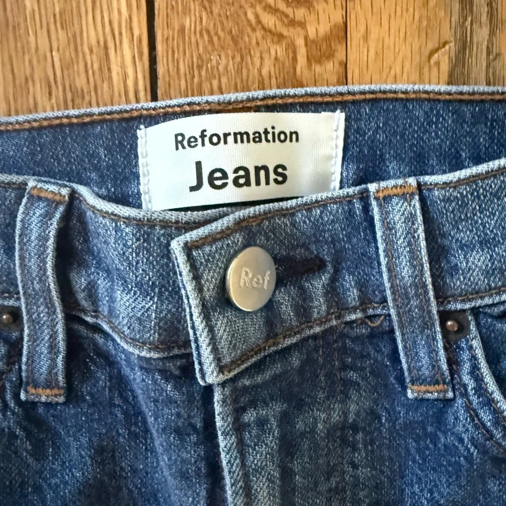 Reformation Liza Hight Straight Jean - Size 23